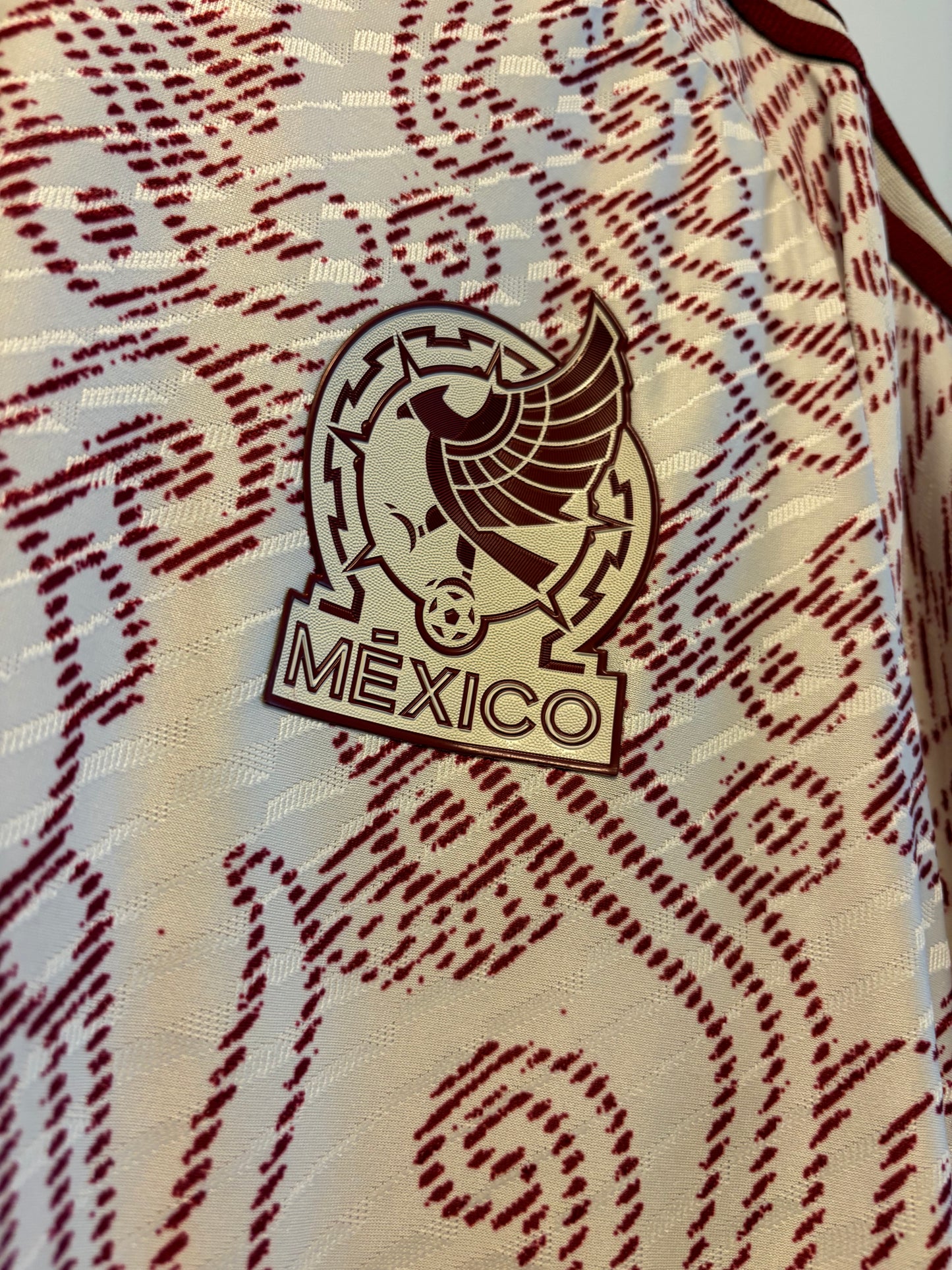 Mexico 2022-23 Authentic Away Kit (L)